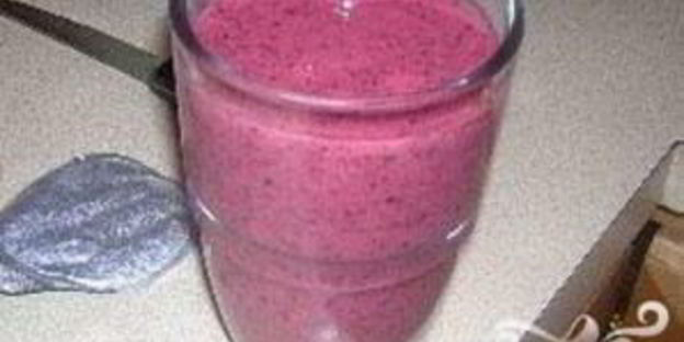 полезный фруктовый витаминный напиток