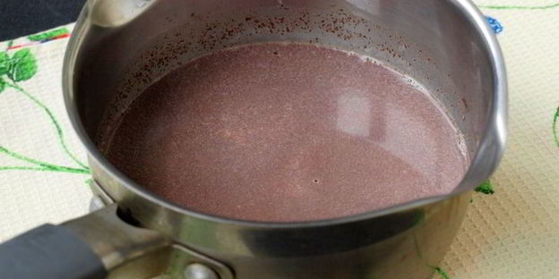 согревающий шоколадный напиток с имбирем и перцем чили