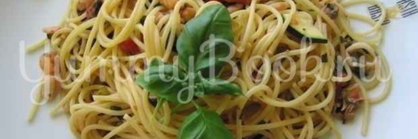 Спагетти с морским коктейлем