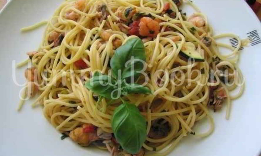 Рецепт спагетти с морским коктейлем