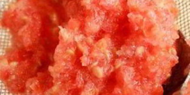 томатный коктейль с авокадо