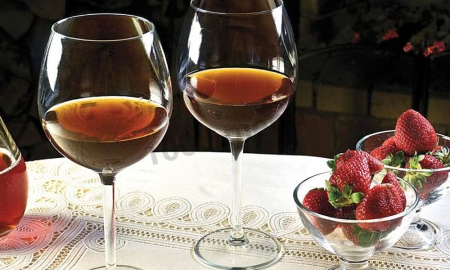 Рецепт вина из клубники клубничное