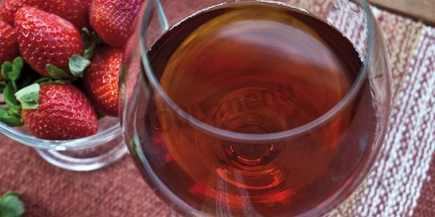 вино из клубники клубничное