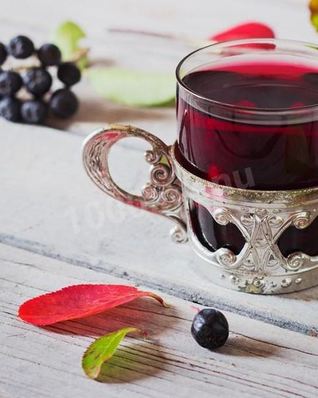 Вино из листьев вишни и черноплодной рябины