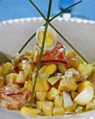 Салат из ананаса с креветками