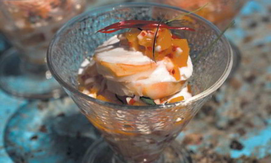 Рецепт салата из омара, манго и молодого кокоса