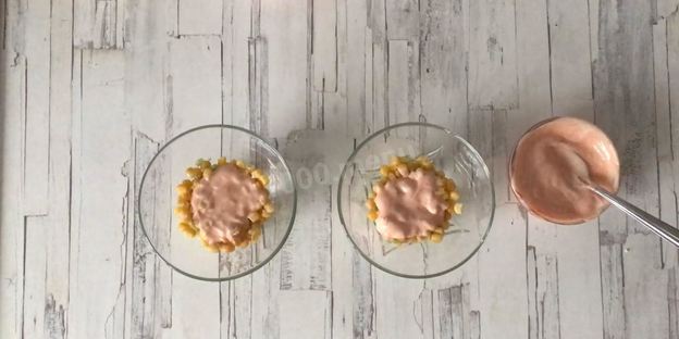 салат коктейль с сыром