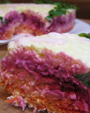 Салат Овощной бум с курицей