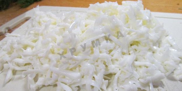 салат подсолнух с печенью трески