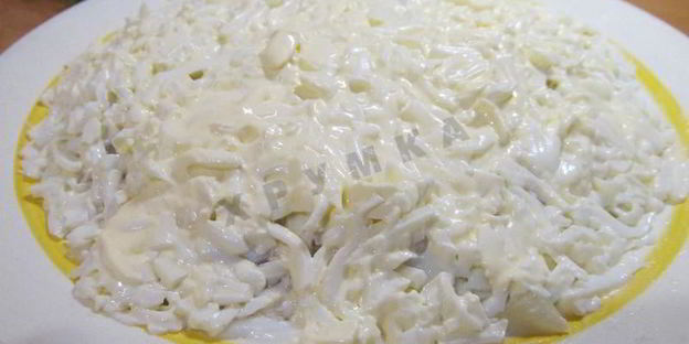 салат подсолнух с печенью трески