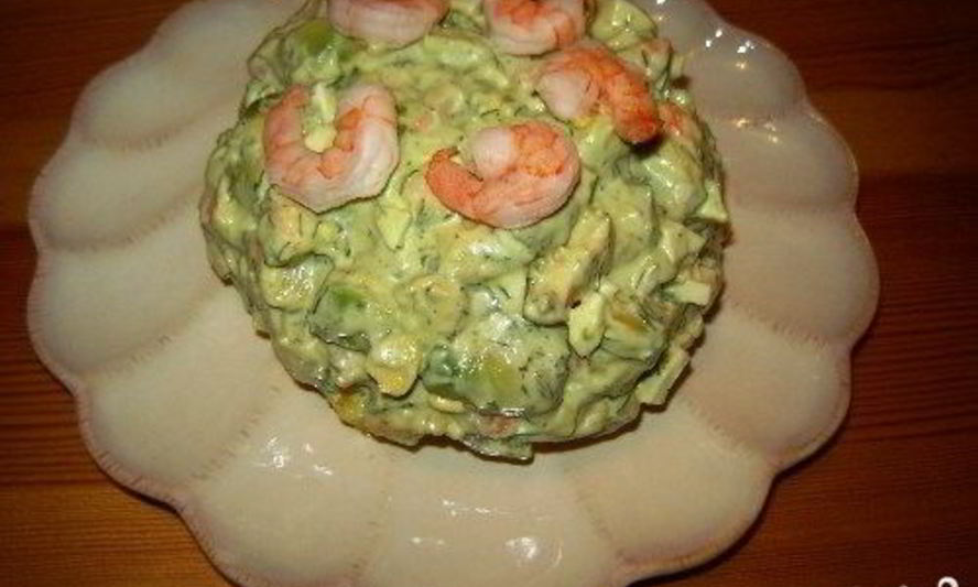 Рецепт салата с авокадо, и креветками, и ананасом