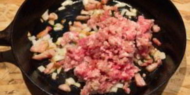 салат с фаршем мясным