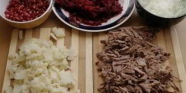 салат с говядиной и гранатом