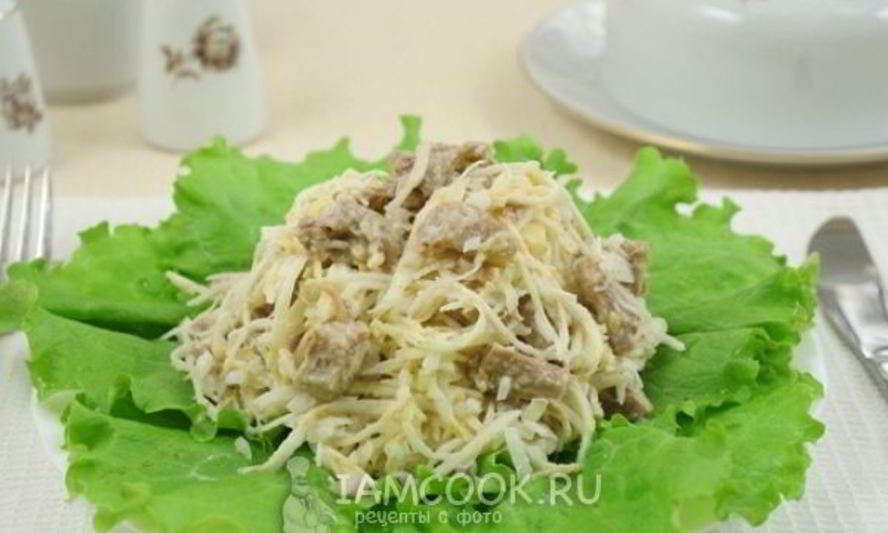 Рецепт салата с говядиной и маринованным сельдереем