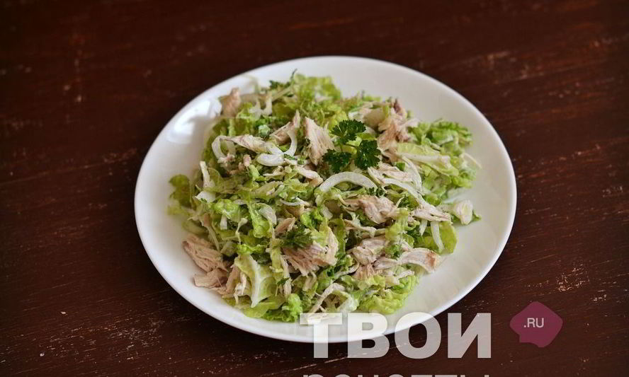 Рецепт салата с капустой и курицей