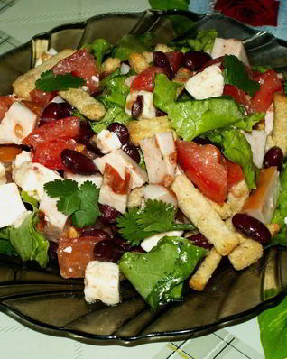 Салат с копченой куриной грудкой