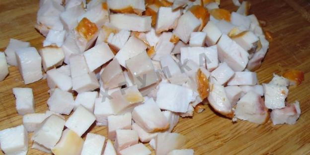 салат с копченой курицей и корейской морковью