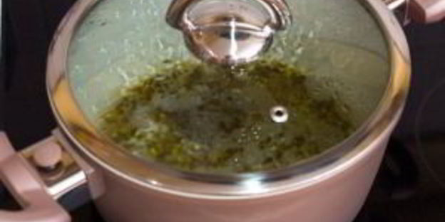 салат с машем, черри и тимьяном