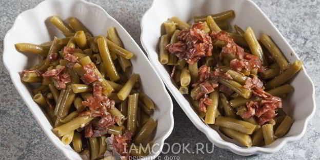 салат с зеленой фасолью и ветчиной