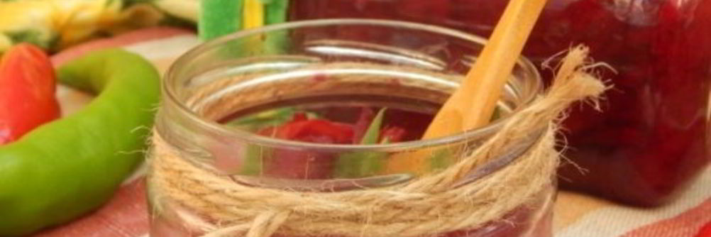 Салат со свеклой, помидорами и луком на зиму