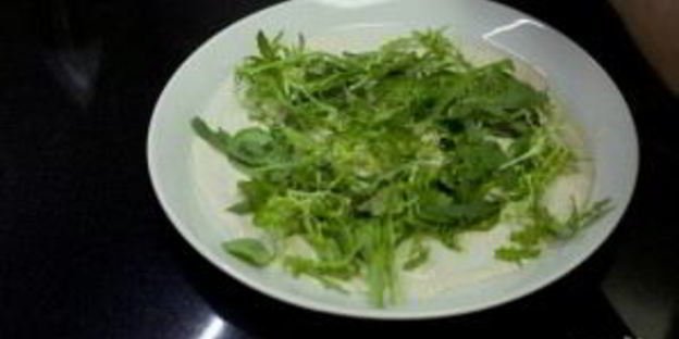 салат со свежим тунцом