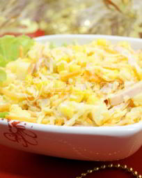 Салаты с ананасом