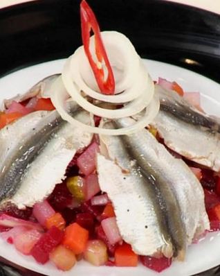 Винегрет с килькой