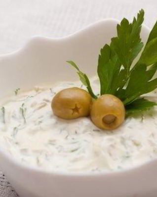 Чесночно-сметанный соус