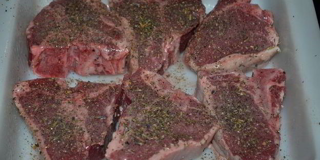 домашний соус барбекю с отбивными из молодого барашка