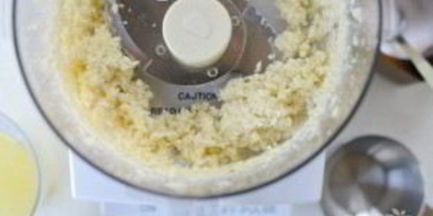 ливанский чесночный соус