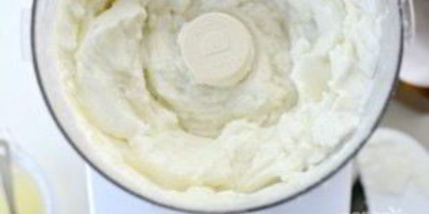 ливанский чесночный соус