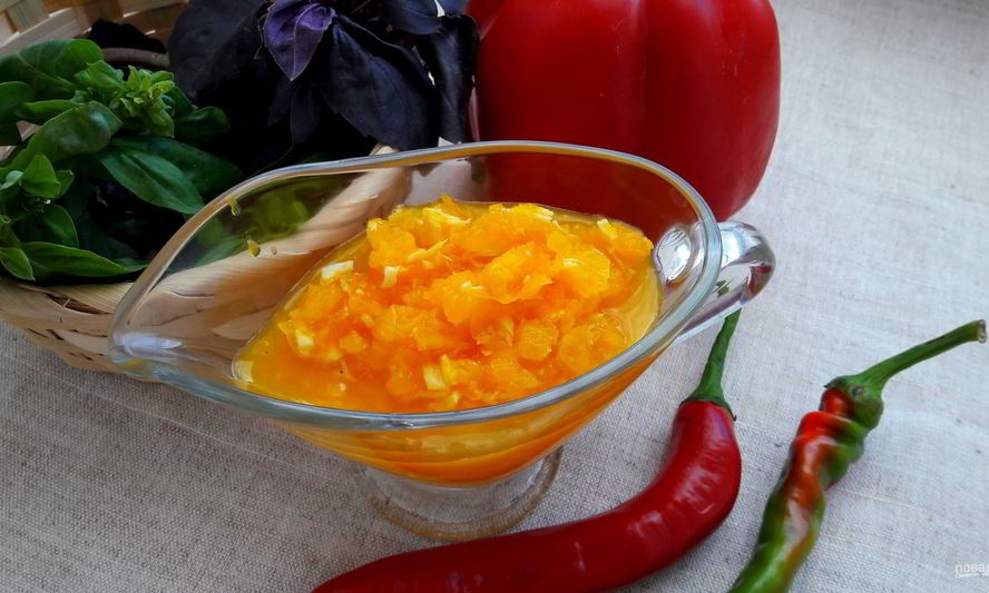 Рецепт необычного острого соуса к мясу