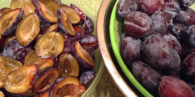 сладкий сливовый соус на зиму