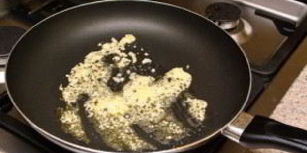 соус сливочный с чесноком