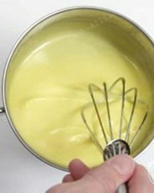 Яичный густой соус