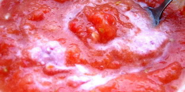 жгучий томатный соус