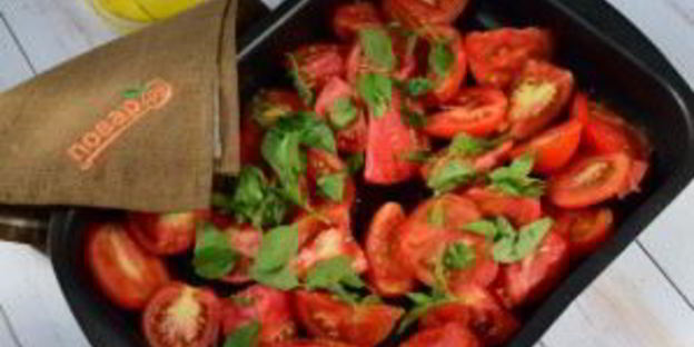 зимний соус из запеченных помидоров