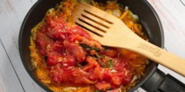 зимний соус из запеченных помидоров