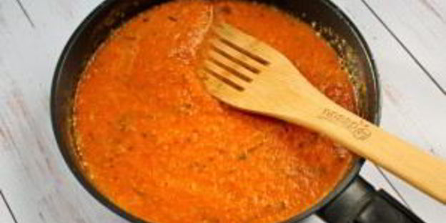 зимний соус из запеченных помидоров