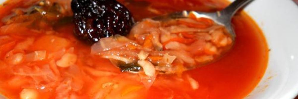 Борщ постный с килькой и грушами