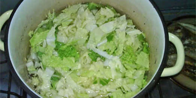 борщ с бычками и фасолью