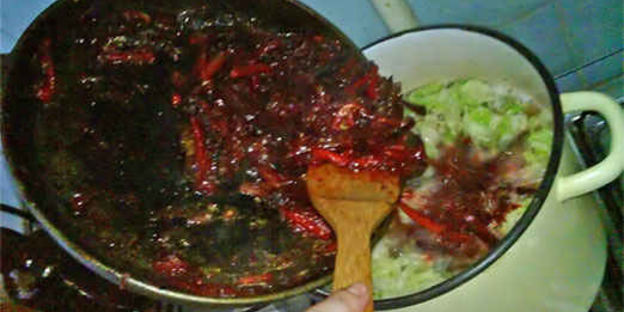 борщ с бычками и фасолью