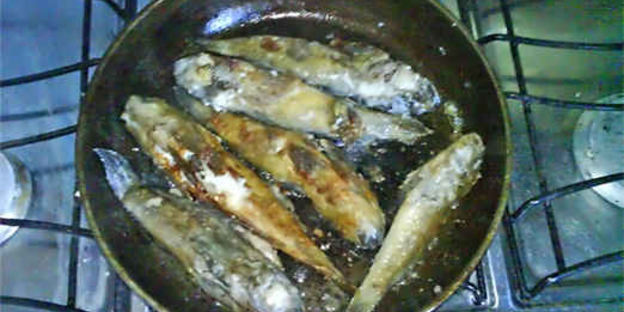 борщ с бычками и фасолью