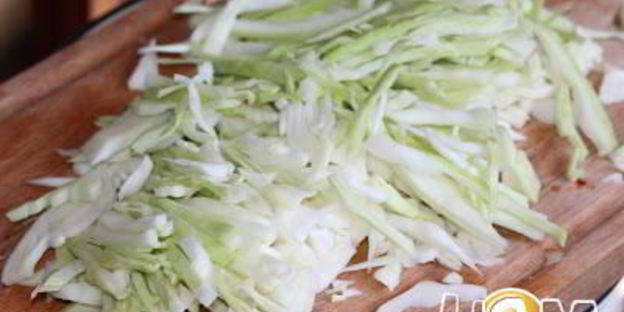 борщ с бычками по-одесски