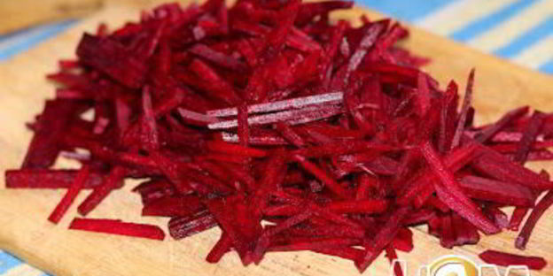 борщ с бычками по-одесски