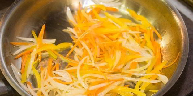 борщ с черносливом