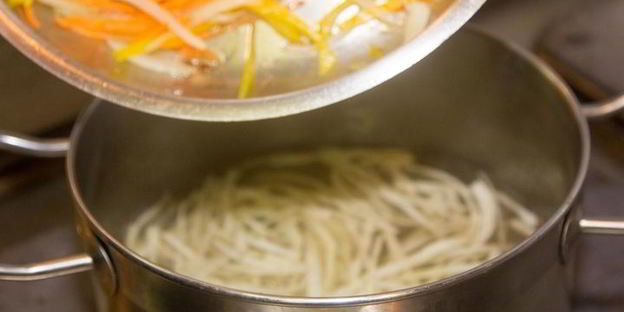 борщ с черносливом