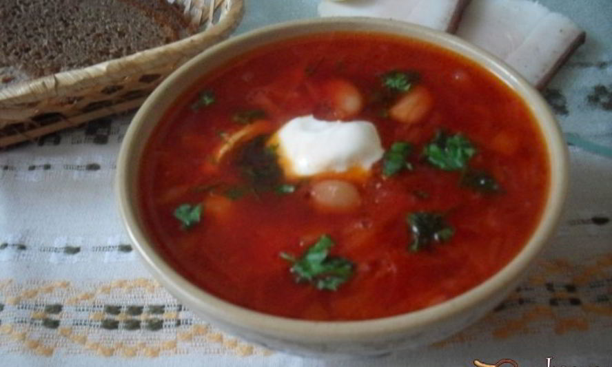 Рецепт борща с фасолью и яблоками