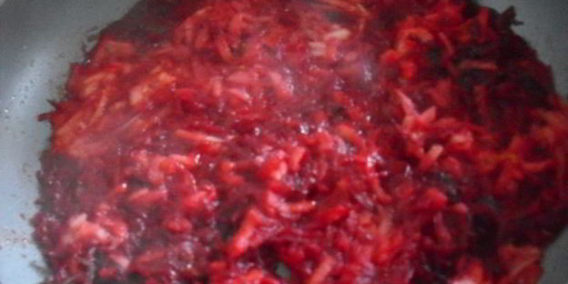 борщ с фасолью и яблоками