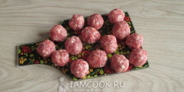 борщ с фрикадельками в мультиварке